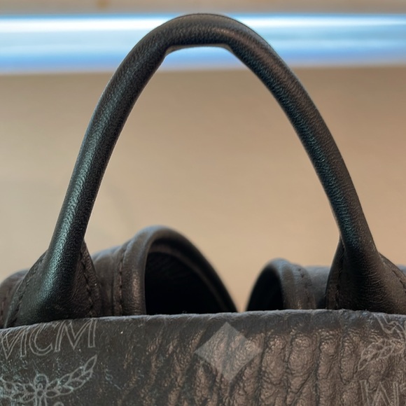 MCM Back Pack - Picture 7 of 11